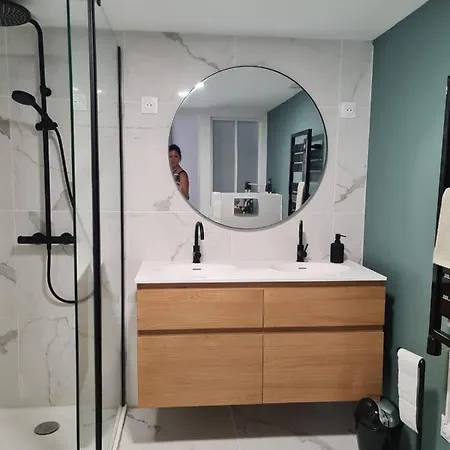 Petit Maison Coquette 50 M2 A 100 M De La Дом отдыха Фронтиньян